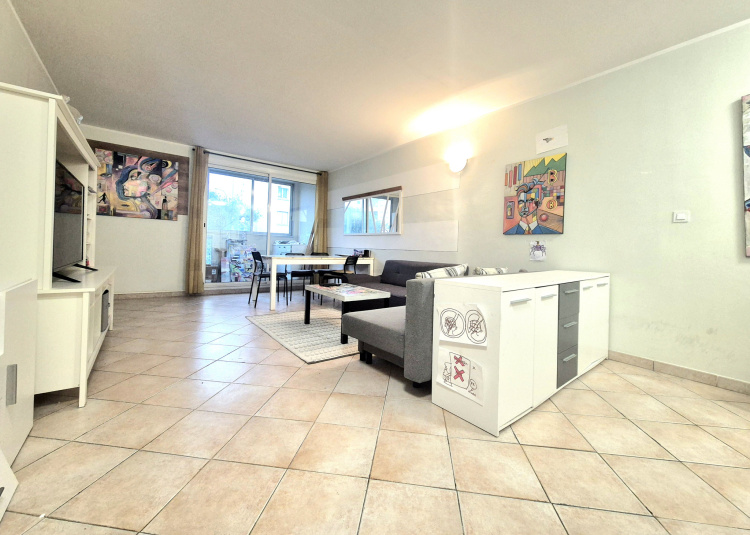 biens/1/a7bdd6fd86fce405a9d39859e7d906a0/photo_5be9eea8d1892513ca8663da7b37b217.jpg